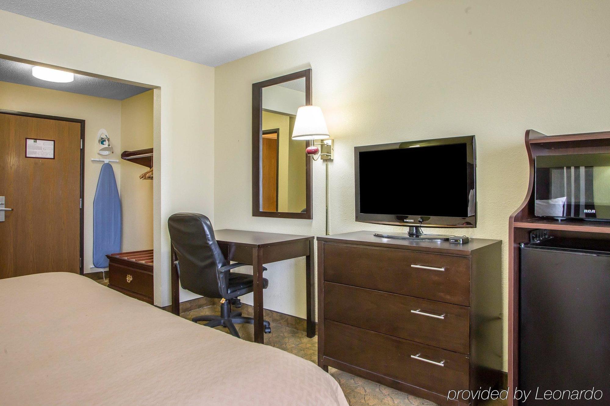 Quality Inn Merrillville Eksteriør bilde